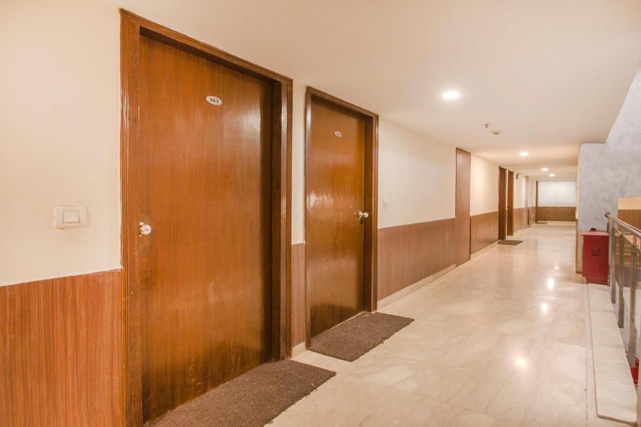 Oyo 1410 Country Club Begumpet 3* Hyderabad